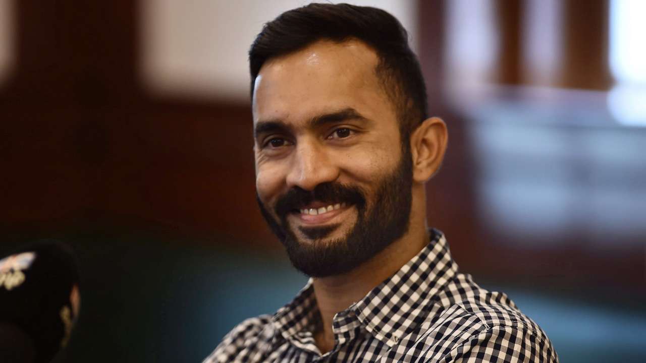 Indian Premier League (IPL) | Dinesh Karthik makes it, Rishabh Pant ignored  in India's 2019 World Cup squad - Telegraph India