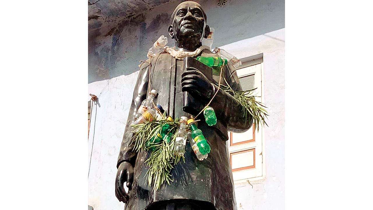 Statue of sardar vallabhbhai patel defiled in gujarat's gandhinagar