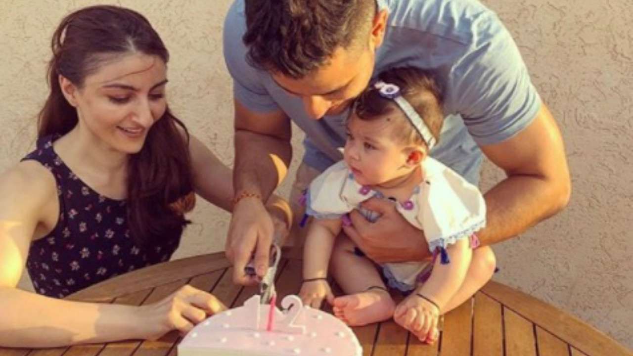 Soha Ali Khan and Kunal Kemmu celebrate baby Inaaya's half birthday and ...