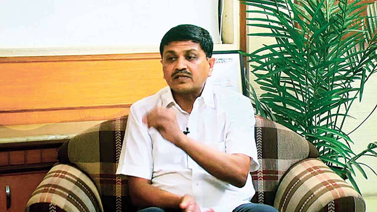 Khodaldham's Naresh Patel quits; politics the trigger?
