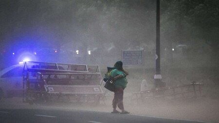 In Pics: These pictures of dust storm, rain in Delhi-NCR will remind you of Mad Max scenes!