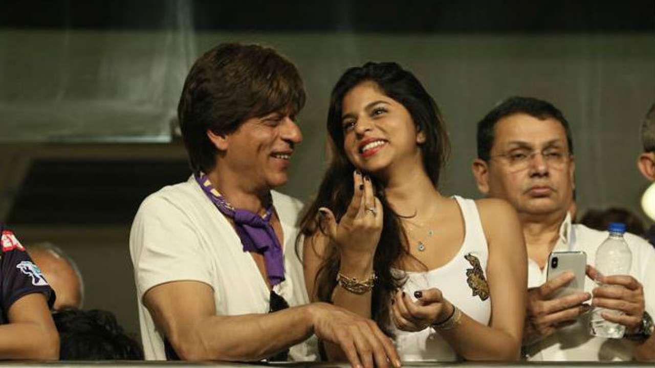 IPL 2018: Shah Rukh Khan and daughter Suhana cheer passionately for