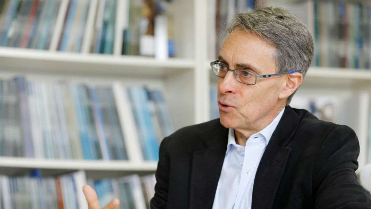 Syria chemical attack is war crime, says human rights watch chief