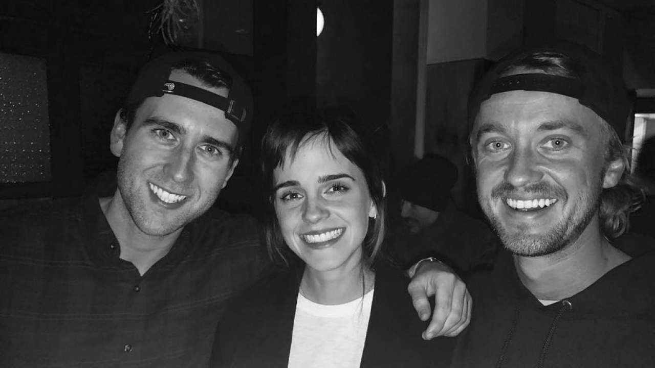 Emma Watson Tom Felton And Matthew Lewis Can T Stop Beaming In Harry Potter Reunion Pic