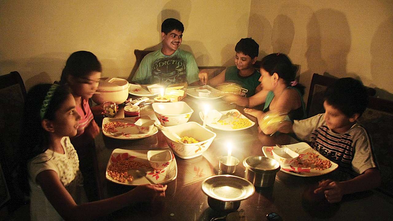 Compensation for power cuts Delhi Residents cheer