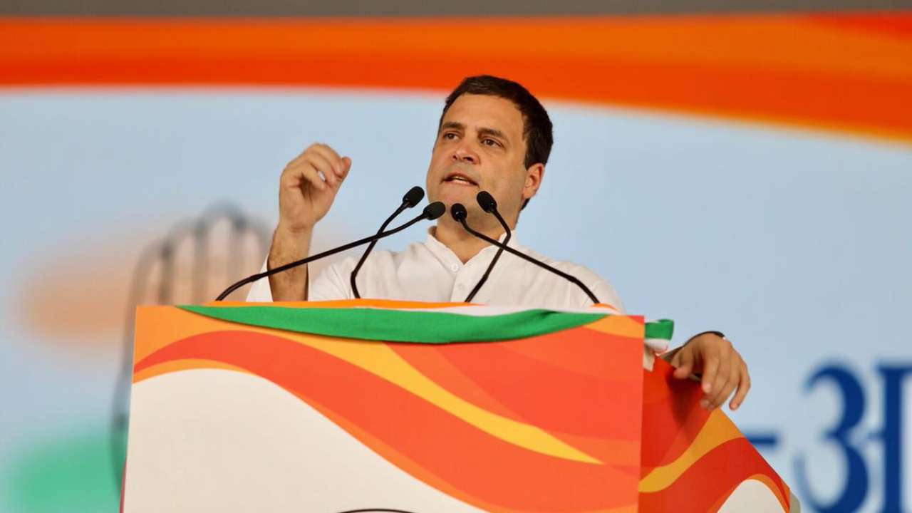 With mega Jan Akrosh Rally at Ram Lila Maidan, Congress chief Rahul ...