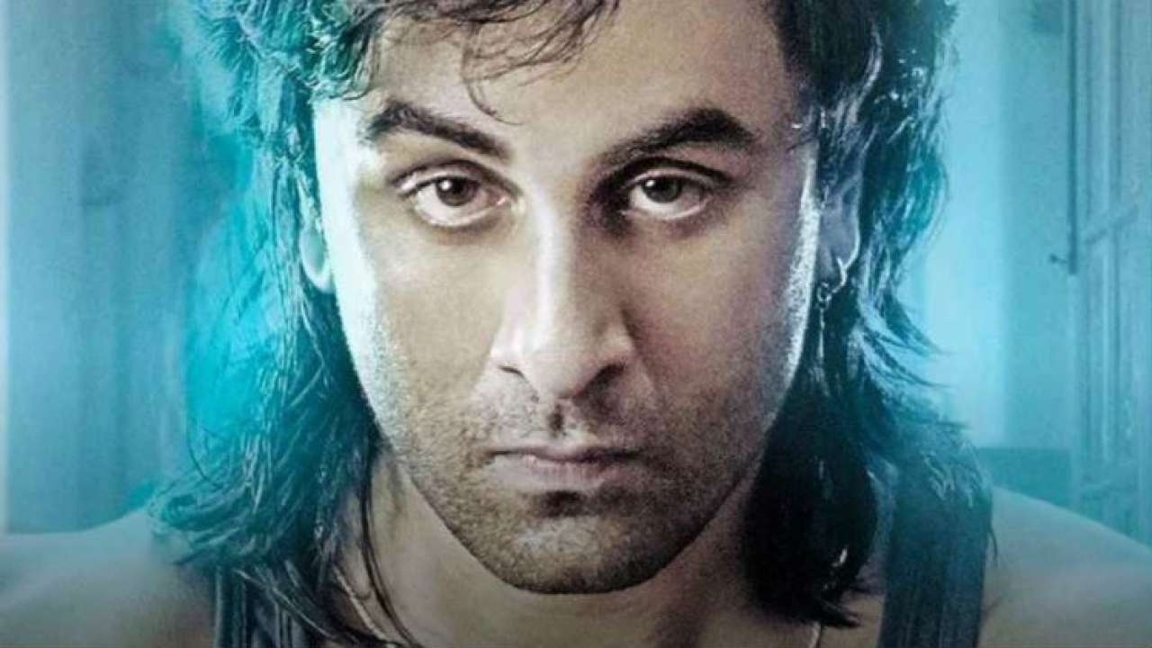 Ranbir Kapoor as Sanjay Dutt rewinds to the 90's era with new 'Sanju ...