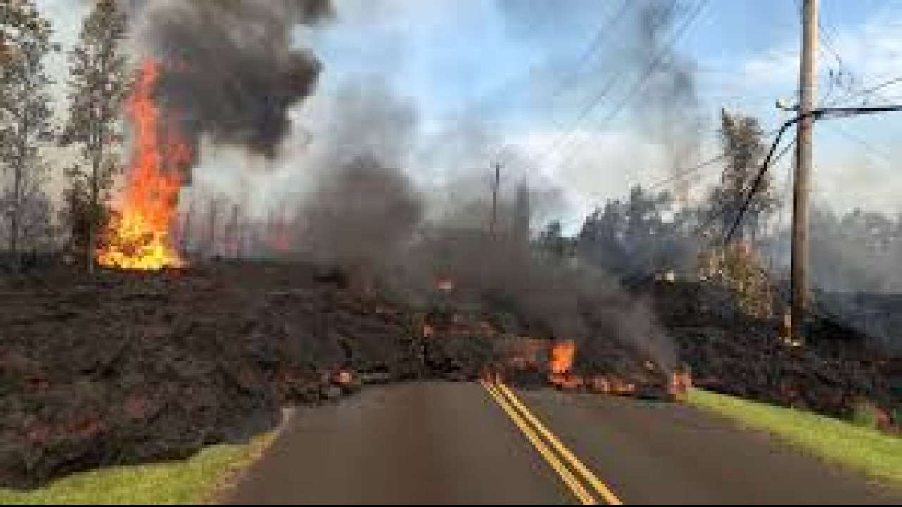 Lava Threatens Hawaii Exit Routes Could Spur More Evacuations