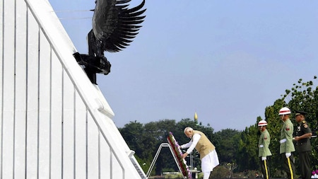 Prime Minister Narendra Modi lays a wreath at the Kalibata National Heroes’ Cemetery