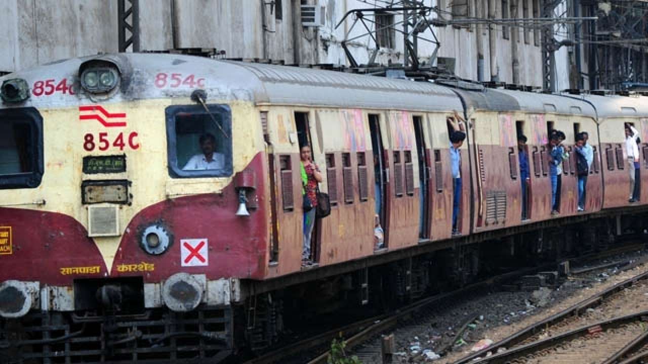 Mumbai Local Trains Full Details Of Sunday June 3 Mega Block Affecting Western Central And 4771