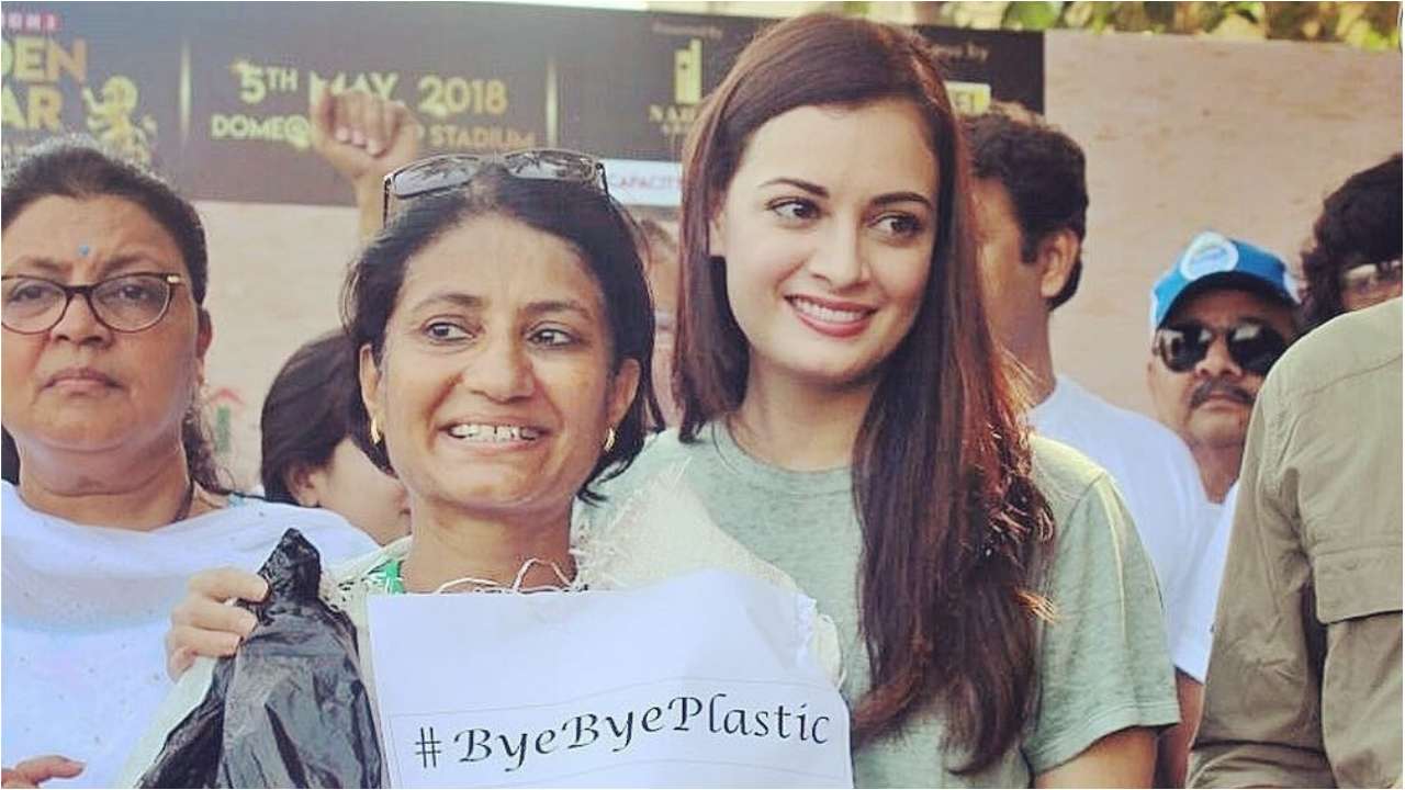 Image result for anushka sharma and   dia mirza  plastic ban