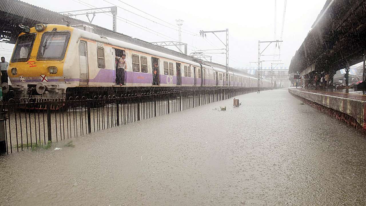 Mumbai Ditch The Local If It Rains Beyond 70mm