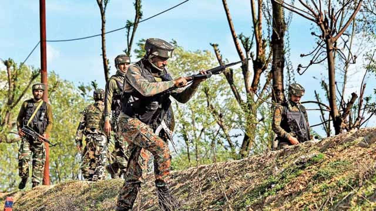 Jharkhand: CRPF's CoBRA commando, cop killed in Naxal ...