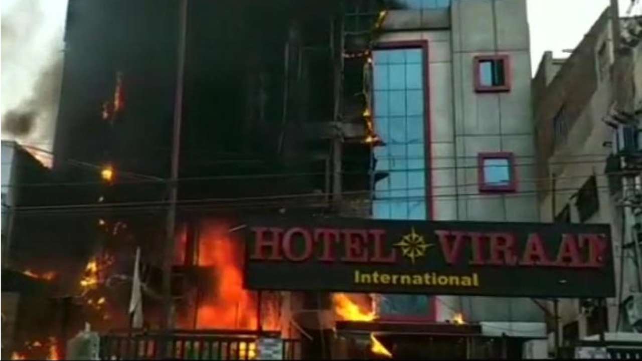 5 Dead In Major Fire In Two Lucknow Hotels