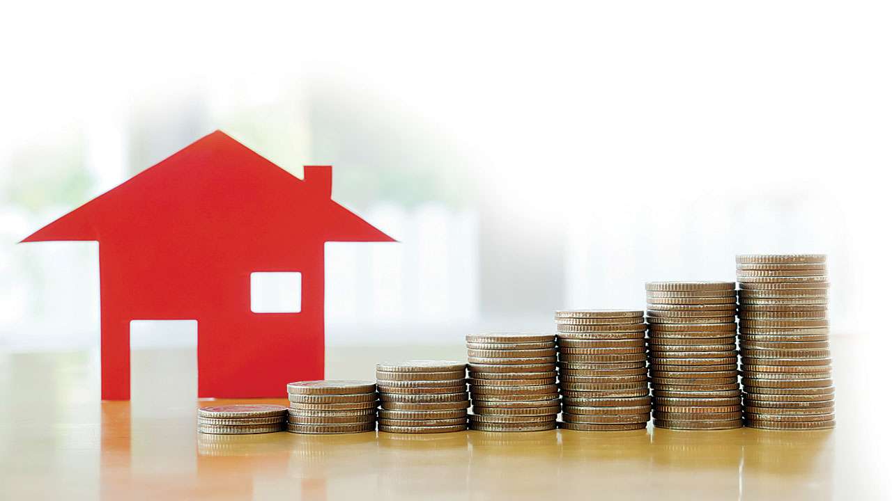 should you increase home loan emi or extend tenure?