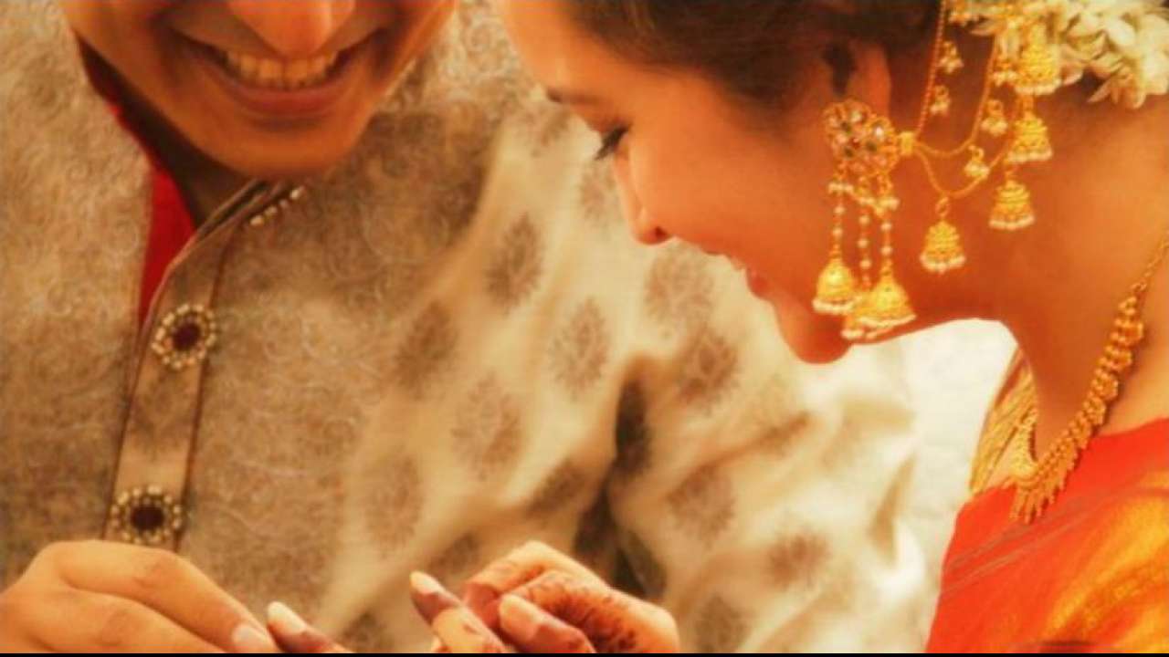 In Pics Pawan Kalyan s Ex wife Renu Desai Gets Engaged But Doesn t 