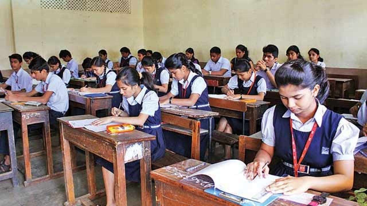Maharashtra School Headmistress Booked For Slapping -4627
