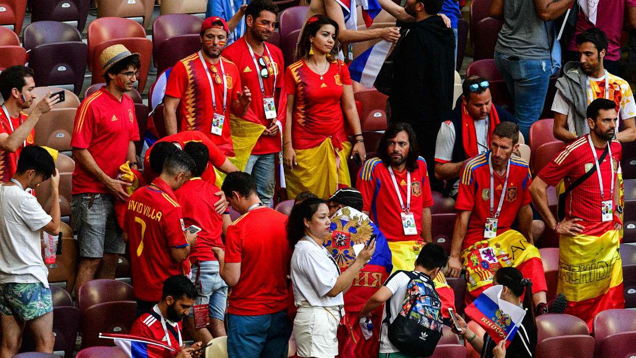 Spanish fans