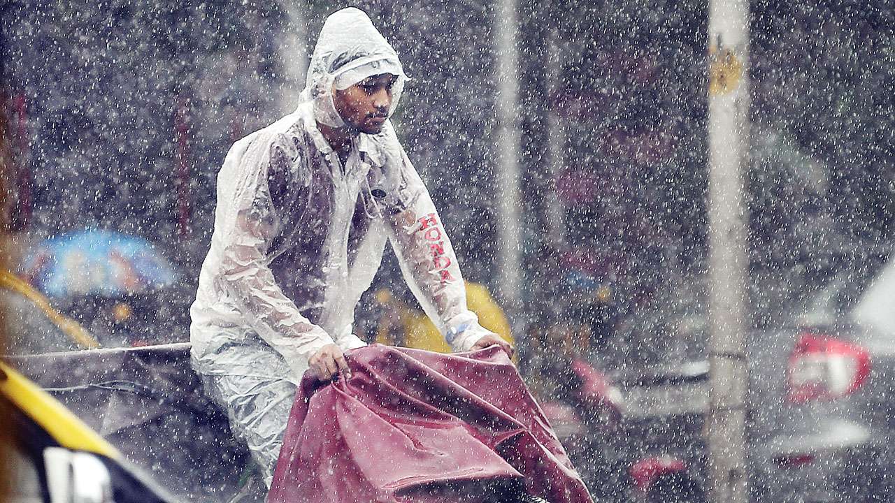 Imd predicts moderate to heavy showers in mumbai through the week