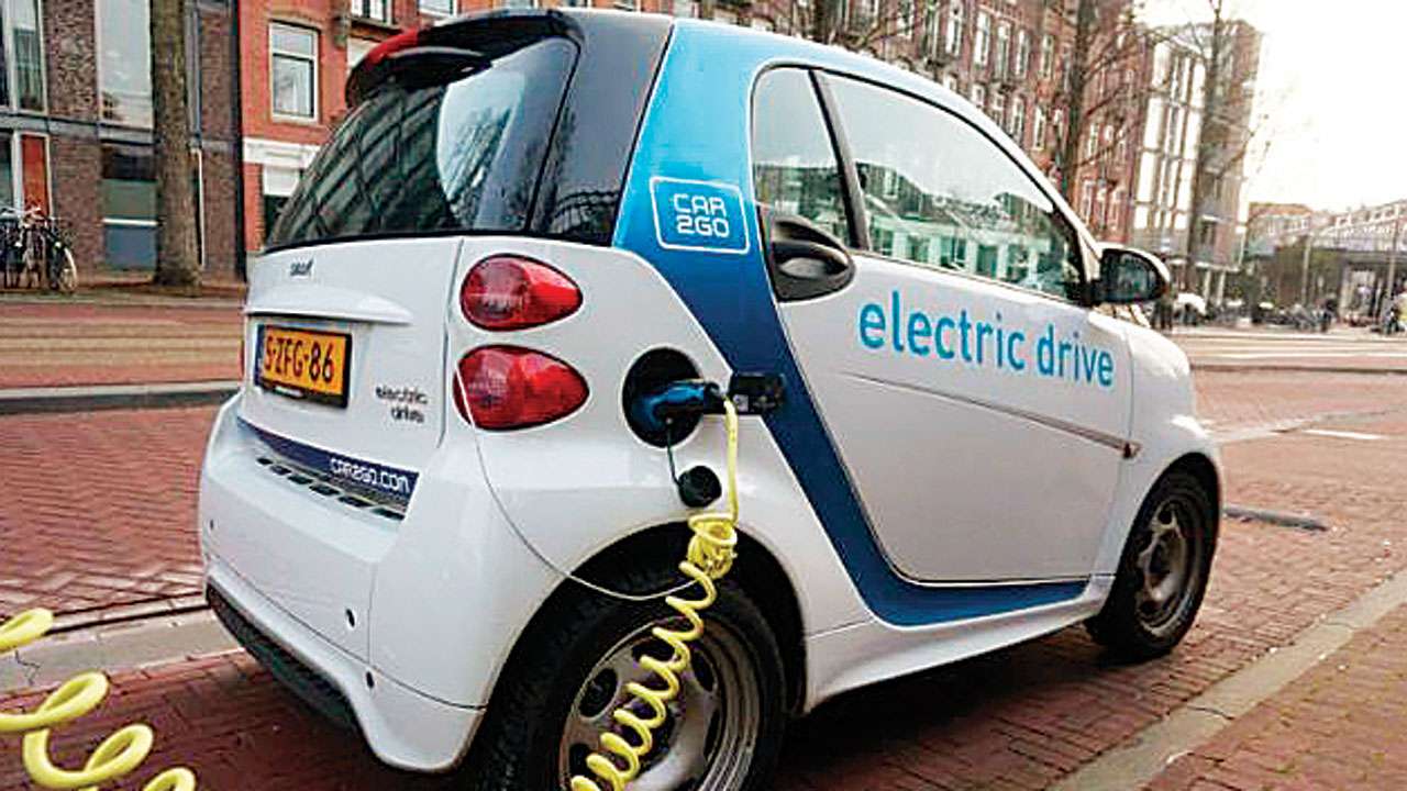 Mumbai Airport to get electric vehicles charging facilities