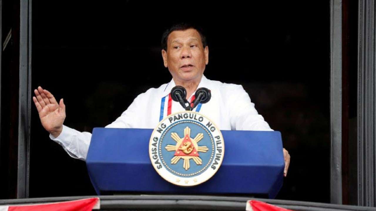 Philippine president Rodrigo Duterte vows to resign if anybody can