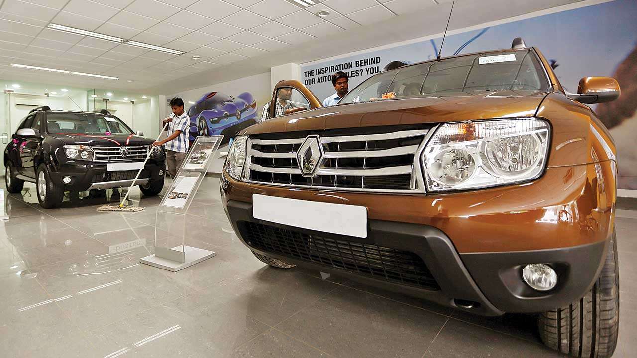 Monsoon sale Dealers, OEMs shower discounts on auto buyers