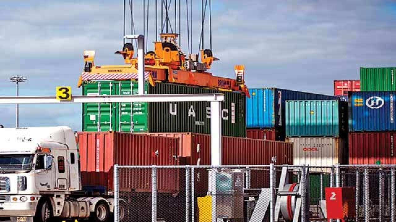 despite-increase-in-export-trade-deficit-widens-to-43-month-high