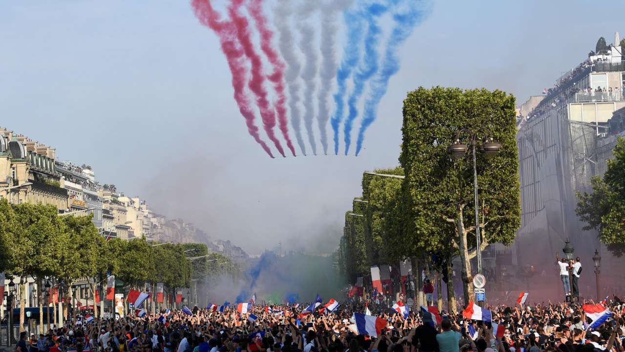 France World Cup winning team welcome