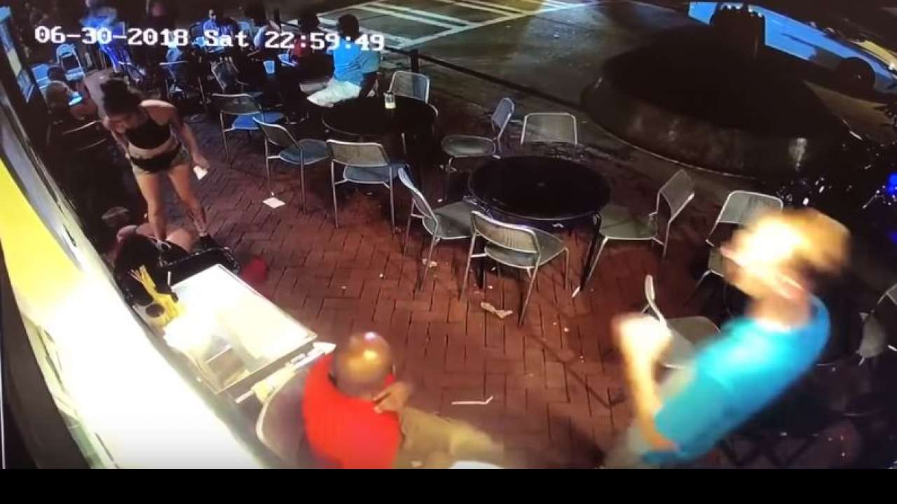 In Pics Waitress Body Slams Pervert Who Groped Her In Georgia