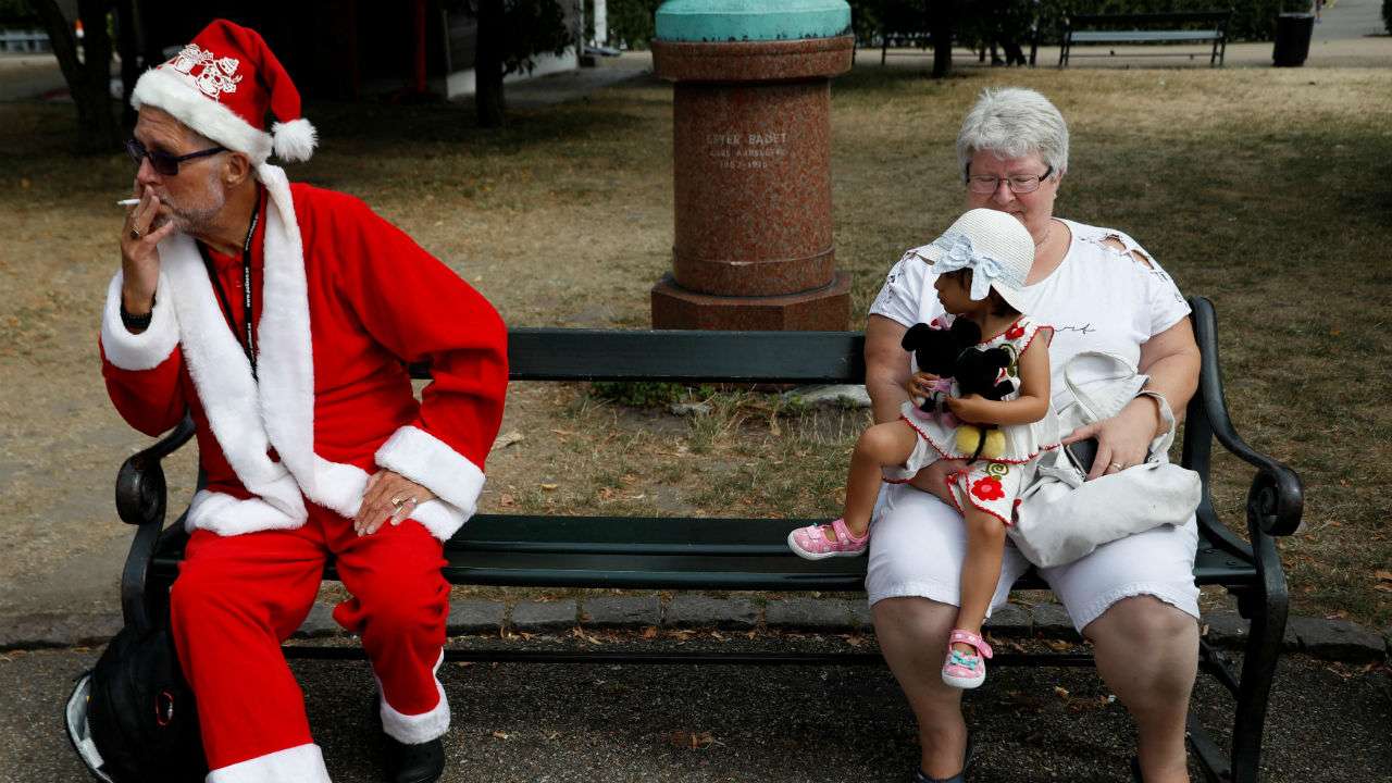 Smoking Santa