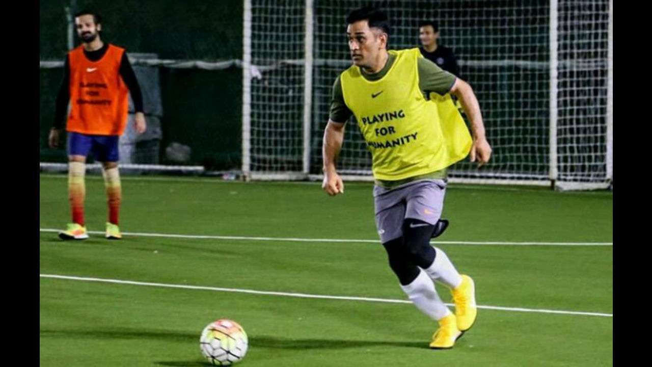 Dhoni plays football