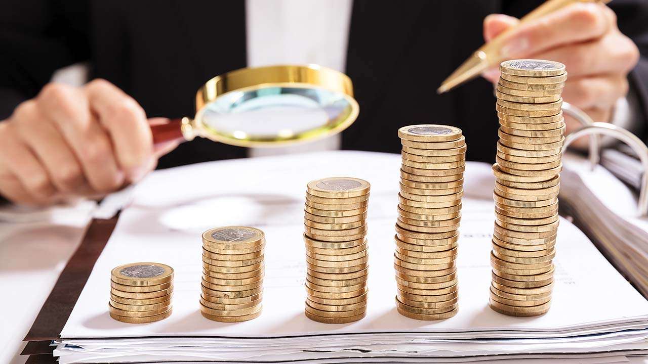 FINANCIAL PLANNING: How the super-rich save and stay rich