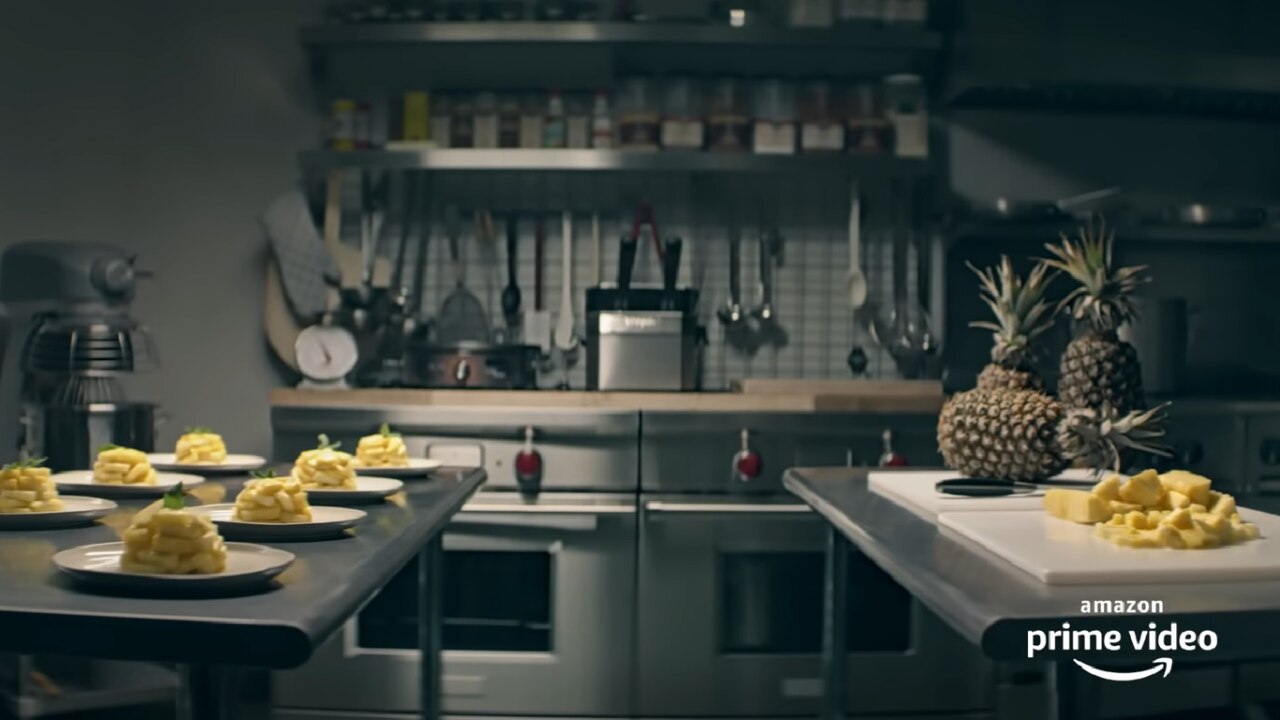 So many pineapples