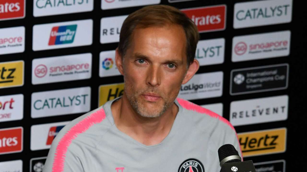 PSG coach Thomas Tuchel to have 'closed room' talk with Neymar about star  striker's play-acting