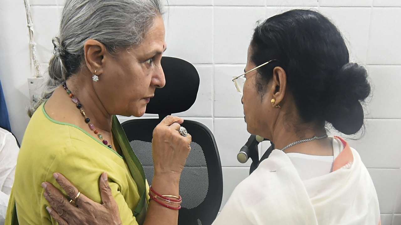 Mamata Banerjee with Jaya Bachchan