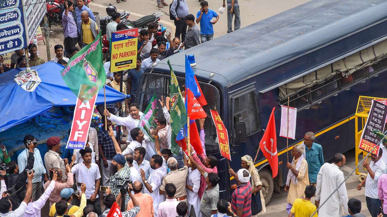 Clashing with cops continue