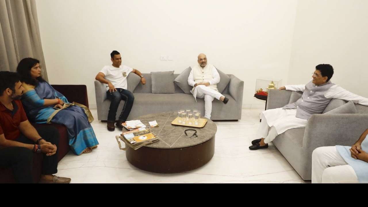 Amit Shah with MS Dhoni