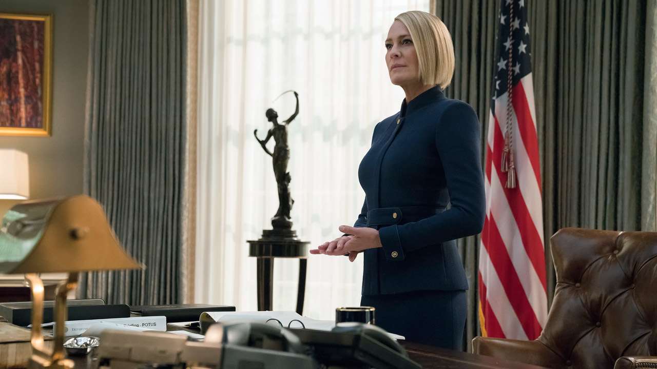 Robin Wright Takes Charge In Date Announcement Teaser Of