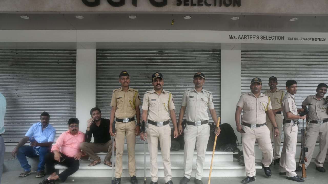 Maharashtra bandh effect in Mumbai