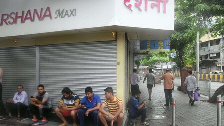 Marktes closed in Mumbai during Maharashtra bandh
