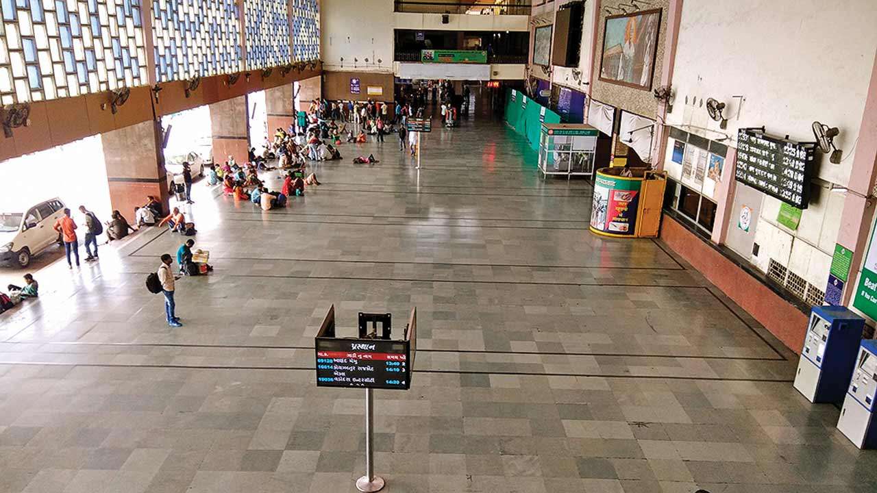 Ahmedabad Railway station slips from 7th to 17th in cleanliness