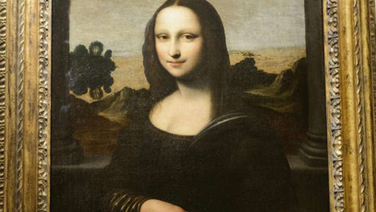 Scientists recreate Mona Lisa painting using live bacteria