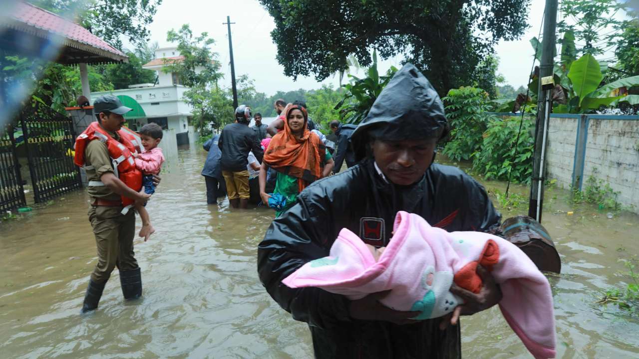 Image result for Malayalam TV Channels dealt Flood news
