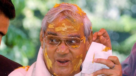 Vajpayee celebrates 'Holi' at his residence in New Delhi