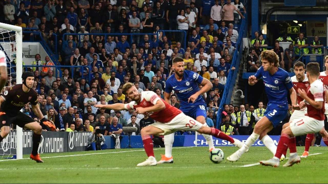 Premier League Marcos Alonso Scores Later Winner As Chelsea Beat