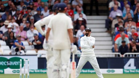 Cook, Jennings survive till lunch