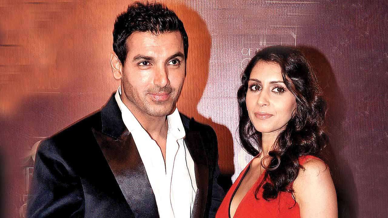 When John Abraham's wife Priya Runchal’s turned a helpful neighbour