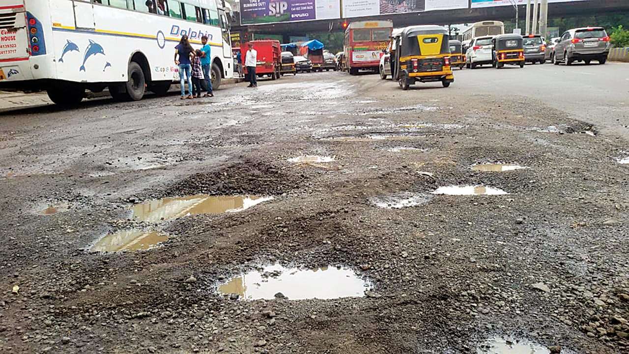 Potholes are back! Rains reopen craters in Thane & Kalyan