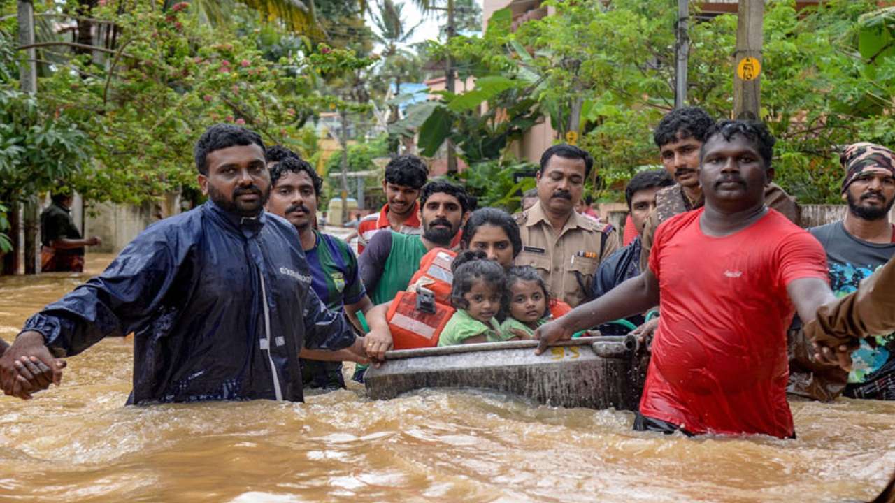 'How can I leave it dirty,' Kerala flood victims heartwarming act at