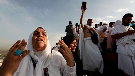 Offering namaz